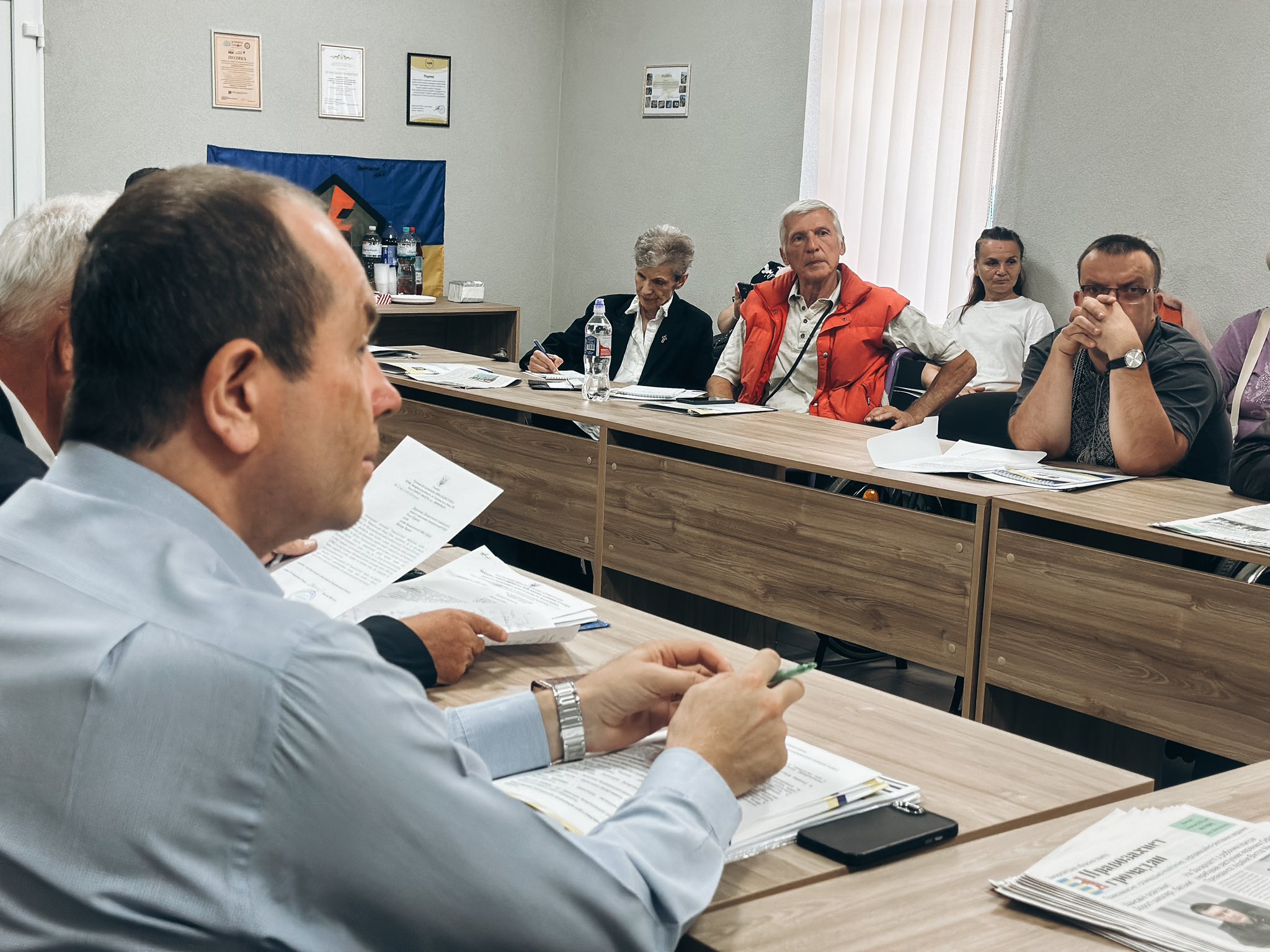 Роль громадських організацій у системі соціального захисту осіб з інвалідністю: результати круглого столу в Ужгороді